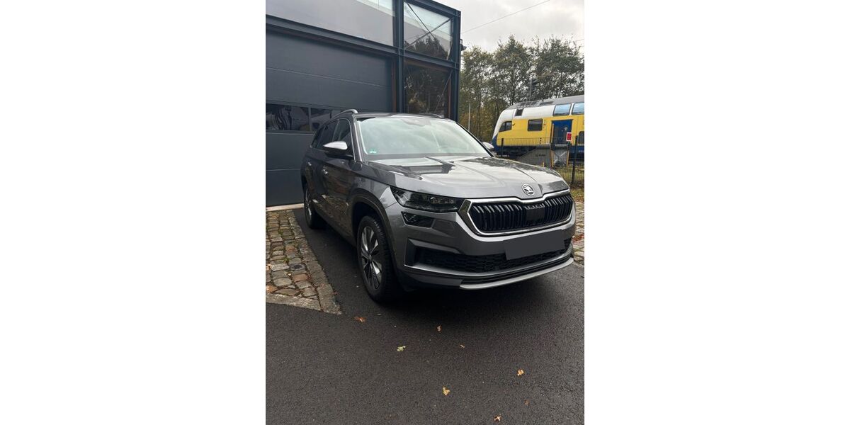 Skoda Kodiaq 52.900 km 33.990 &euro; Bremen 28355