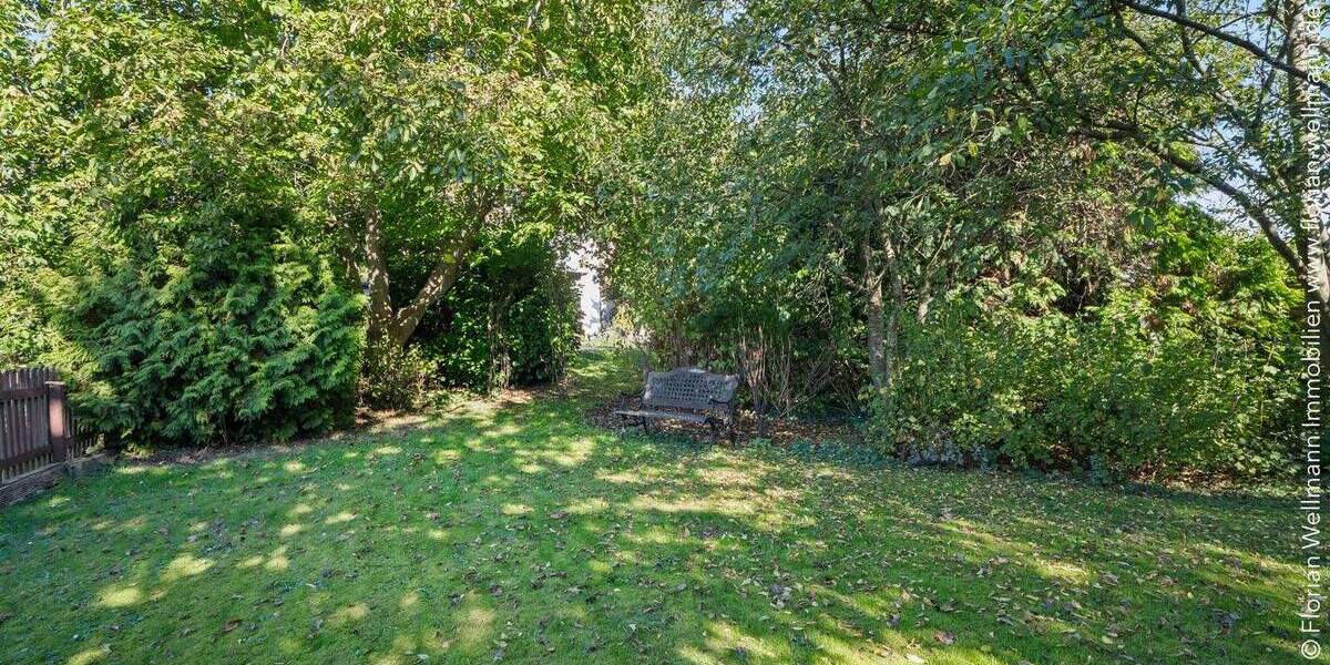 Oyten - Bassen | Gepflegtes Einfamilienhaus mit viel Platz, zwei Terrassen, großem Garten und Doppelgarage in idyllischer Ortsrandlage 7 zimmer