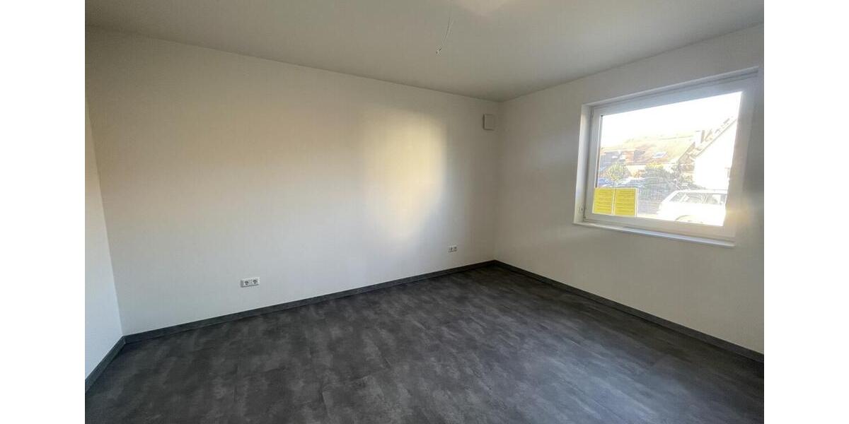 Erdgeschoßwohnung Delmenhorst Deichhorst - 3 Zimmer, 116 m&sup2;, 1.390&euro; | Angebot:24801210