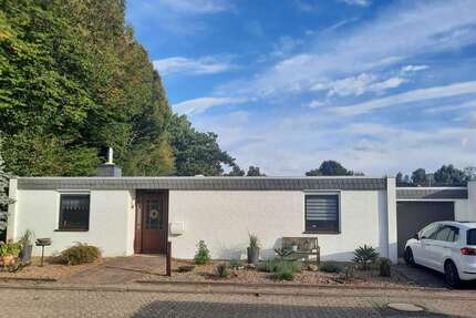 Haus zum Kaufen in Delmenhorst 339.000 € 133 m² 6 zimmer