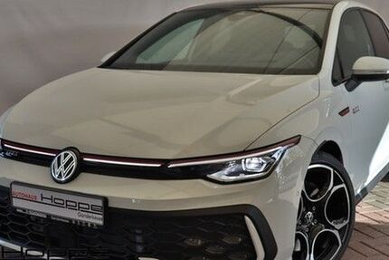 VW Golf 16.500 km 41.980 € Ganderkesee 27777