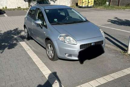 Fiat Grande Punto 132.000 km 1.900 &euro; Bremen, Stadt 28215