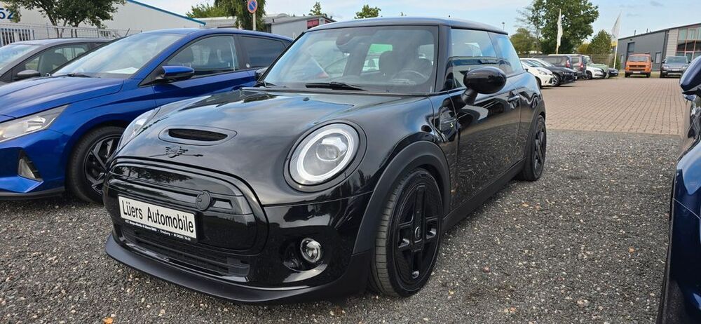 Cooper SE