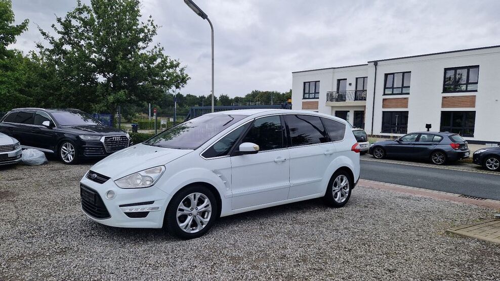 Ford S-Max 471.700 km 3.850 € Achim 28832