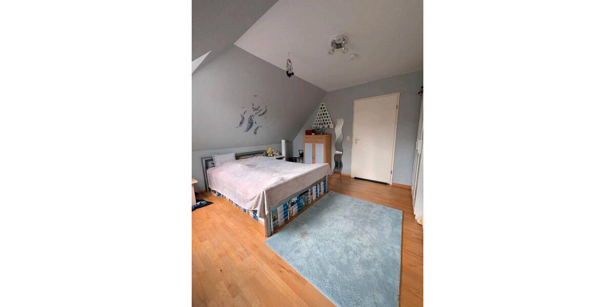 Dachgeschoßwohnung Stuhr - 2 Zimmer, 56 m&sup2;, 195.000&euro; | Angebot:27077471