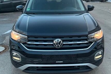 VW T-Cross 42.054 km 8.900 &euro; Bremen Sankt Magnus 28717