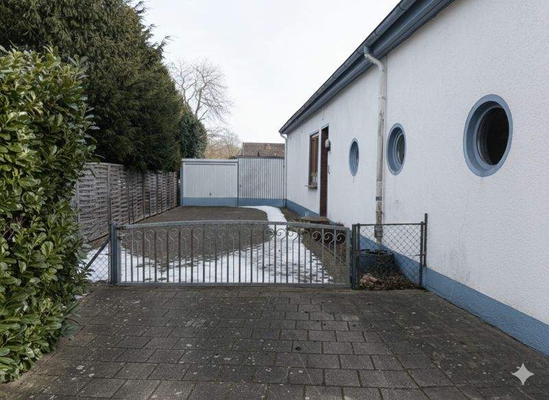 Mehrfamilienhaus, Wohnhaus Bremen / Rekum Rekum - 5 Zimmer, 284 m&sup2;, 349.000&euro; | Angebot:26017686