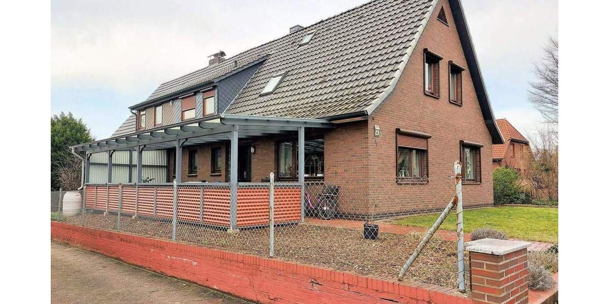 Mehrfamilienhaus, Wohnhaus Wilstedt - 8 Zimmer, 259 m&sup2;, 349.000&euro; | Angebot:25667674