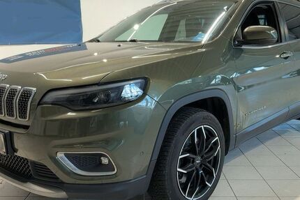 Jeep Cherokee 73.000 km 18.950 &euro; Grasberg 28879