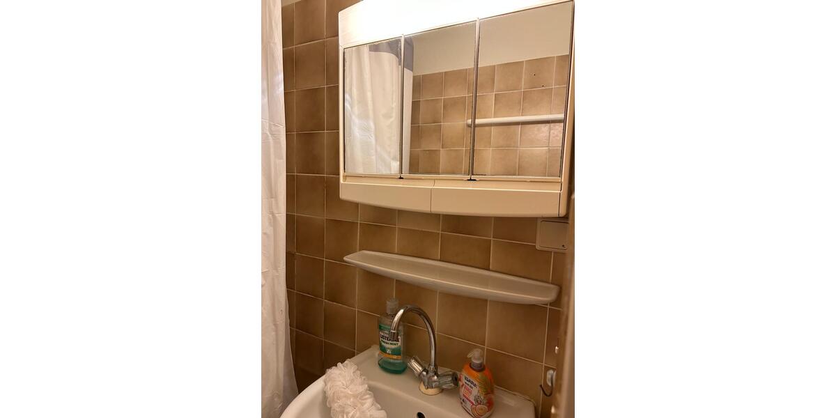 Erdgeschoßwohnung Bremen Häfen - 2 Zimmer, 35 m&sup2;, 400&euro; | Angebot:25821157