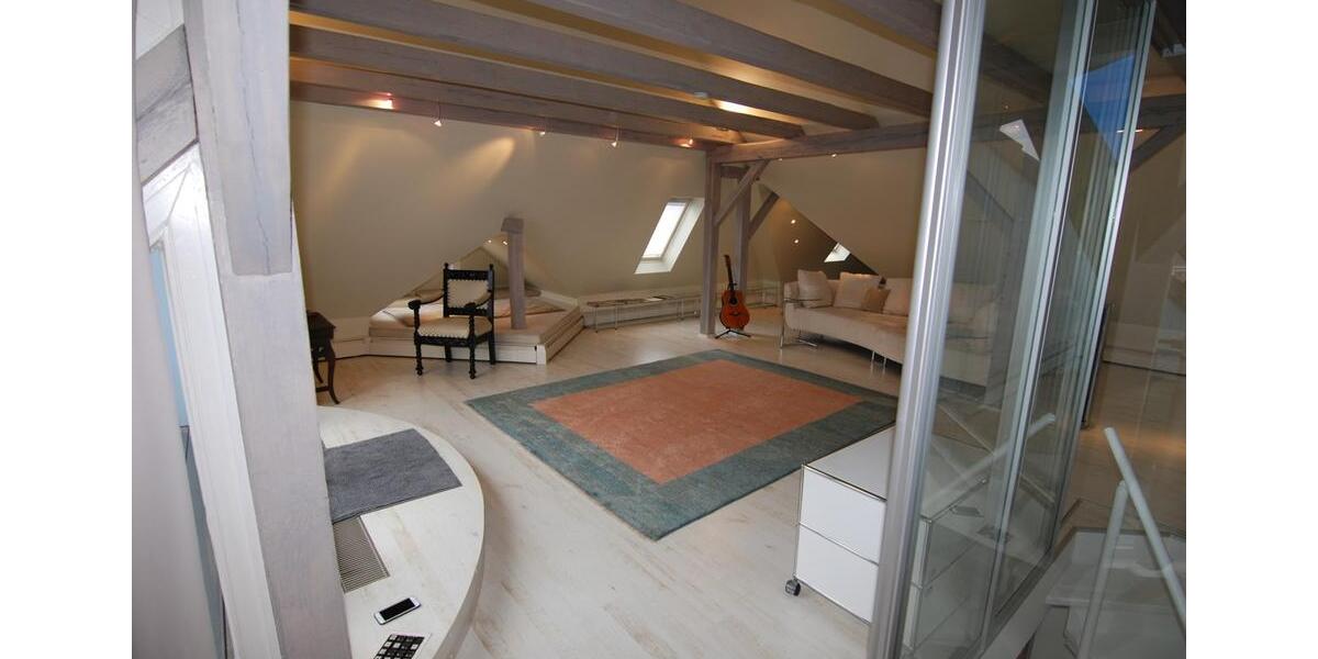 Exklusive möblierte Penthousewohnung am Osterdeich 2 zimmer