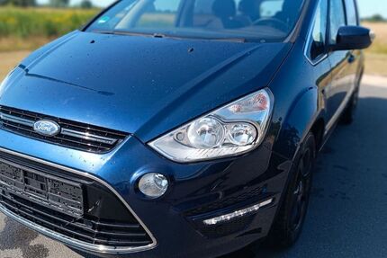 Ford S-Max 254.000 km 4.850 &euro; Martfeld 27327