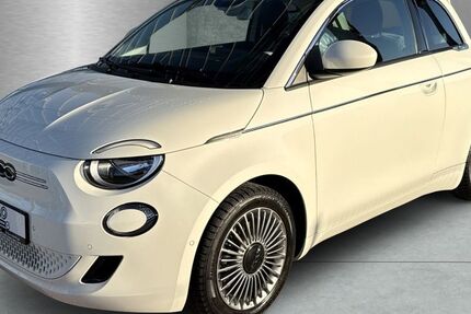 Fiat 500e 23.514 km 19.750 &euro; Bremen 28199