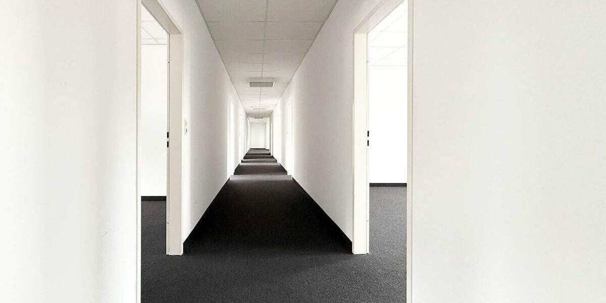 Schwachhausen Zentral gelegenes Büro- und Geschäftshaus mit vielseitigen Nutzungsmöglichkeiten zimmer