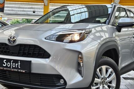 Toyota Yaris Cross 6.000 km 23.450 € Wallhöfen bei Bremen 27729