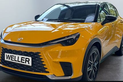 Lexus LBX 8.000 km 31.990 &euro; Bremen 28205