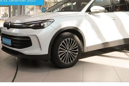VW Tiguan 5.841 km 37.450 € Bremen 28207