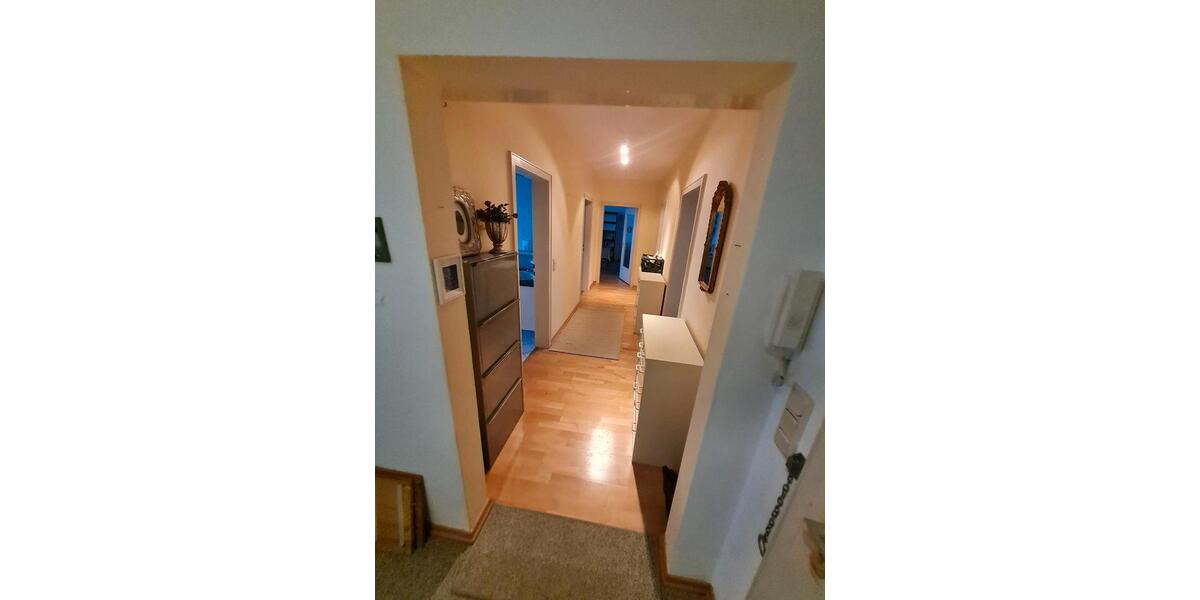 Etagenwohnung Bremen Blumenthal - 4 Zimmer, 95 m&sup2;, 1.200&euro; | Angebot:24805164