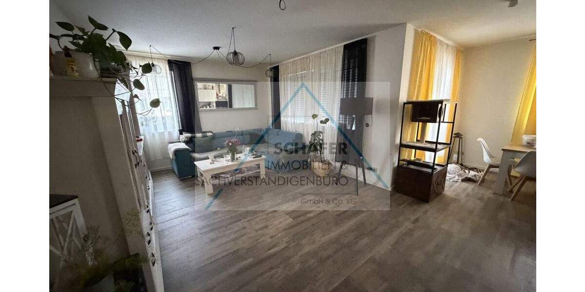 Etagenwohnung Syke - 5 Zimmer, 118 m&sup2;, 1.350&euro; | Angebot:25742411