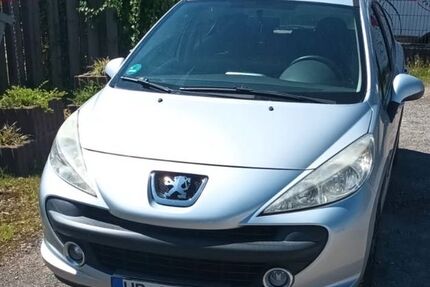 Peugeot 207 153.555 km 1.900 &euro; Bremen 28717