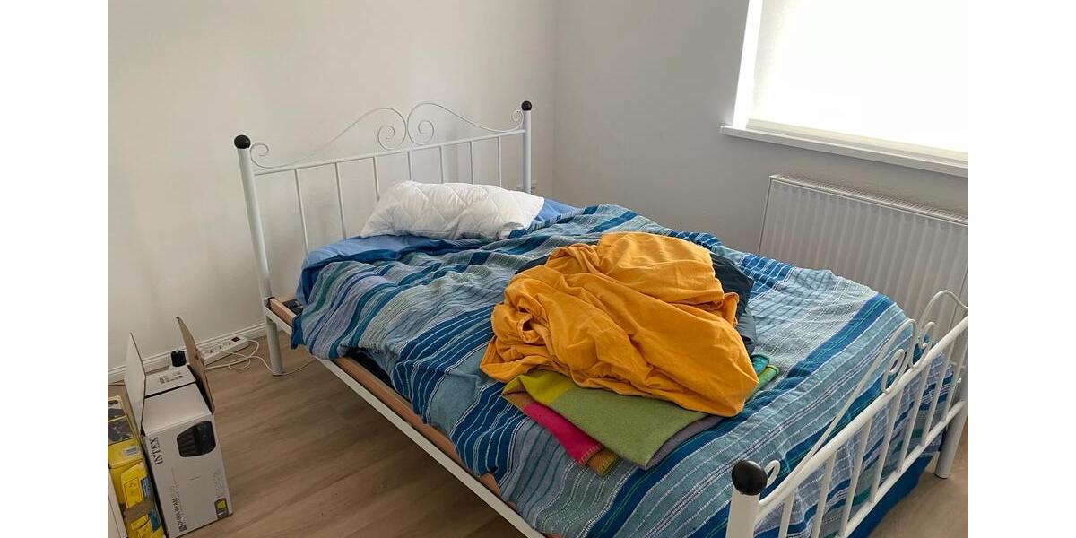 Etagenwohnung Bremen Häfen - 1 Zimmer, 12 m&sup2;, 595&euro; | Angebot:27569448