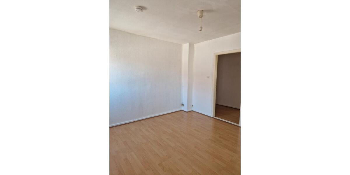 Dachgeschoßwohnung Bremen Findorff - 2.5 Zimmer, 52 m&sup2;, 155.000&euro; | Angebot:27190921
