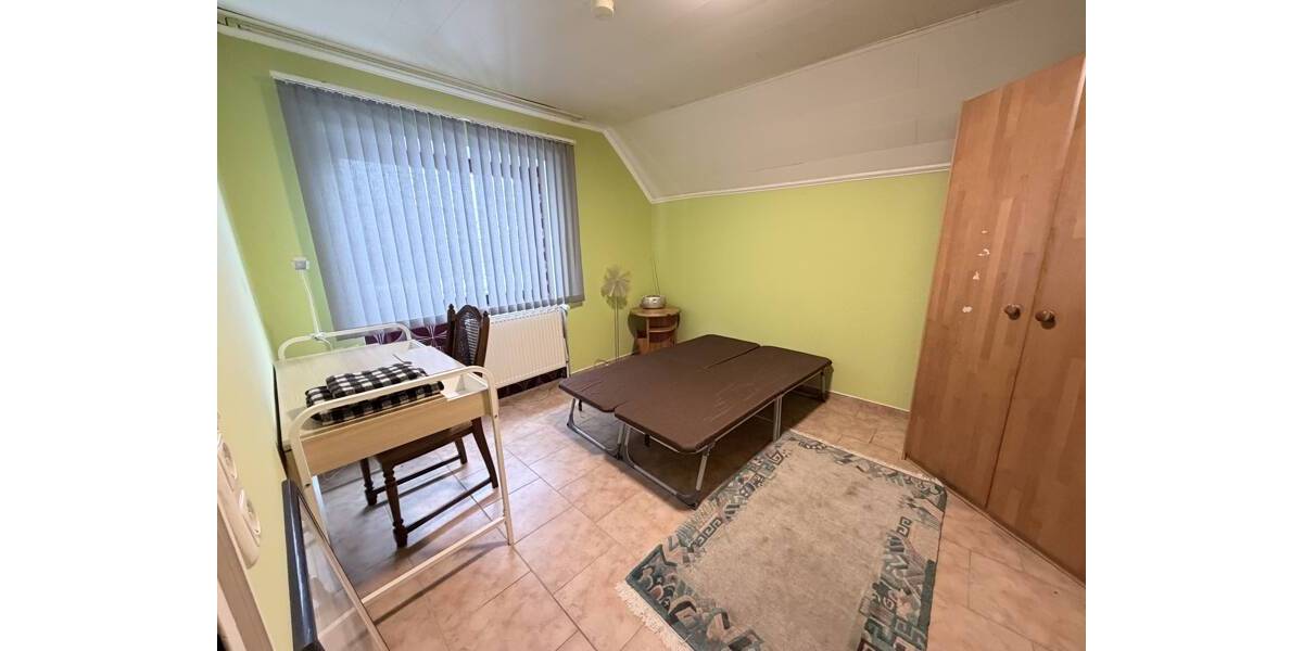Mehrfamilienhaus, Wohnhaus Bremen / Rekum Rekum - 8 Zimmer, 200 m&sup2;, 329.900&euro; | Angebot:26596413
