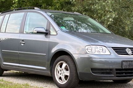 VW Touran 94.000 km 4.790 &euro; Bremen 28197