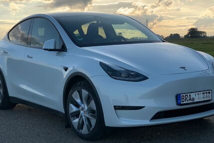 Tesla Model Y 77.000 km 32.200 &euro; Berne 27804