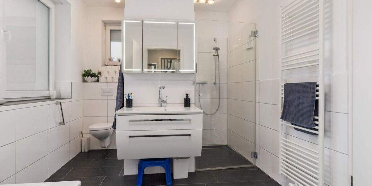 Mehrfamilienhaus, Wohnhaus Bremen Gröpelingen - 8 Zimmer, 339 m&sup2;, 649.000&euro; | Angebot:25770428