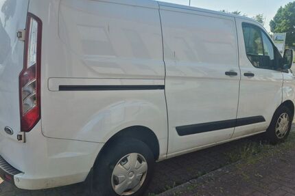Ford Transit Custom 200.000 km 9.900 &euro; Achim 28832