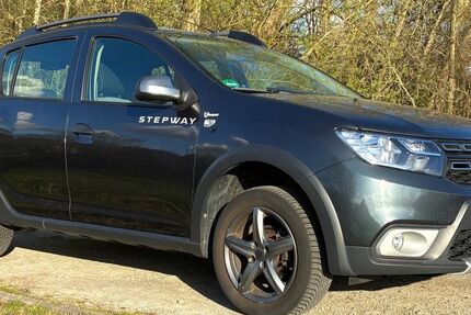 Dacia Sandero 174.000 km 4.990 &euro; Bremen 28197