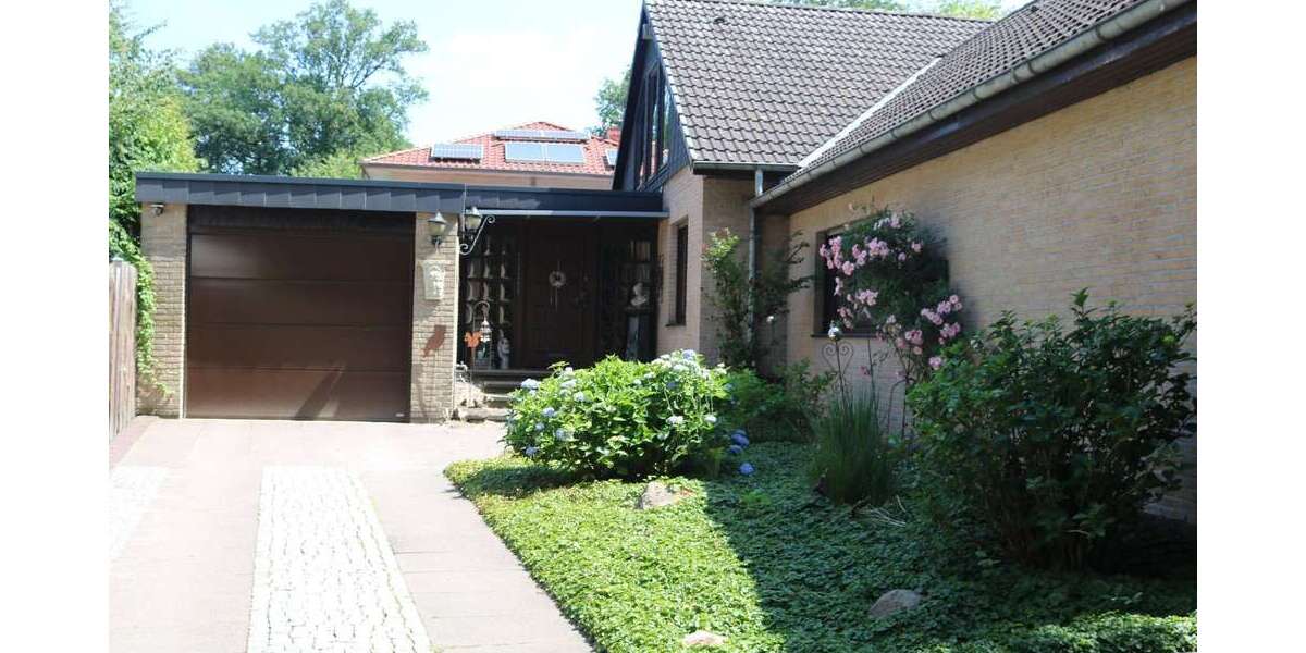 Haus zum Kaufen in Hude 519.000 € 204 m² 6 zimmer