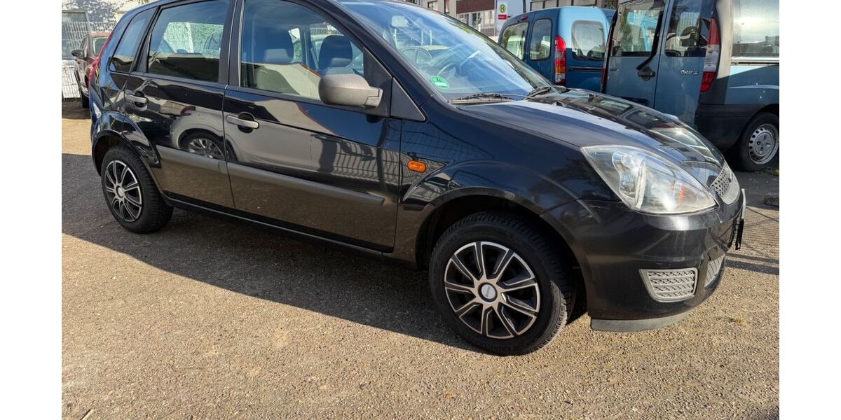 Ford Fiesta 191.000 km 2.690 &euro; Bremen 28207