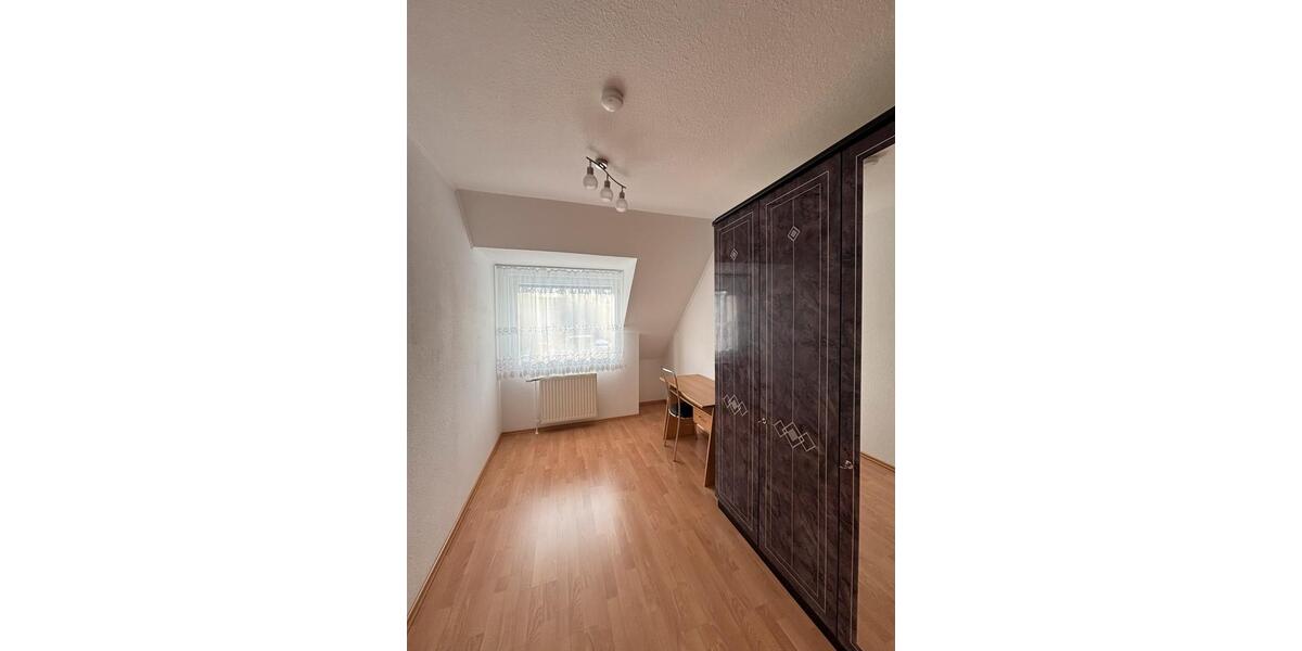 Reihenhaus Bremen Huchting - 5 Zimmer, 110 m&sup2;, 300.000&euro; | Angebot:26148733