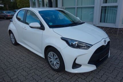 Toyota Yaris 128.735 km 8.750 &euro; Bremen 28357
