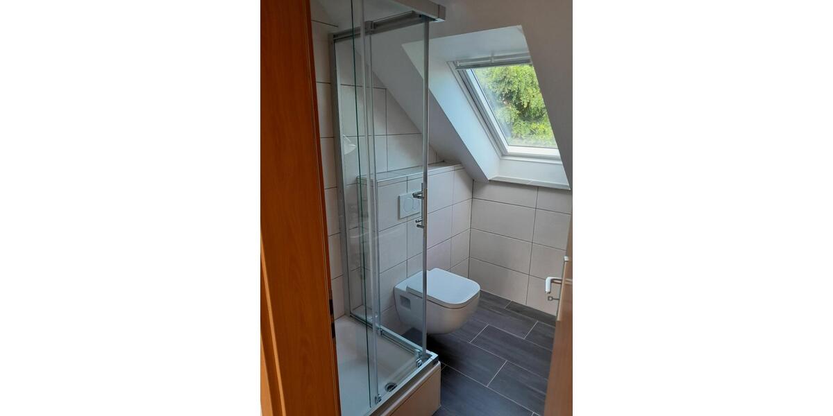 Dachgeschoßwohnung Martfeld - 3 Zimmer, 100 m&sup2;, 650&euro; | Angebot:26232176