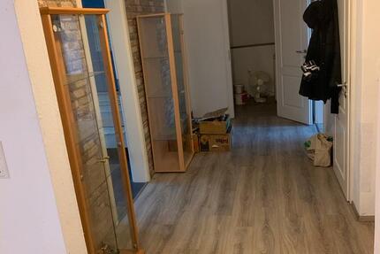 Wohnung Elsfleth - 3 Zimmer, 80 m&sup2;, 550&euro; | Angebot:24853046