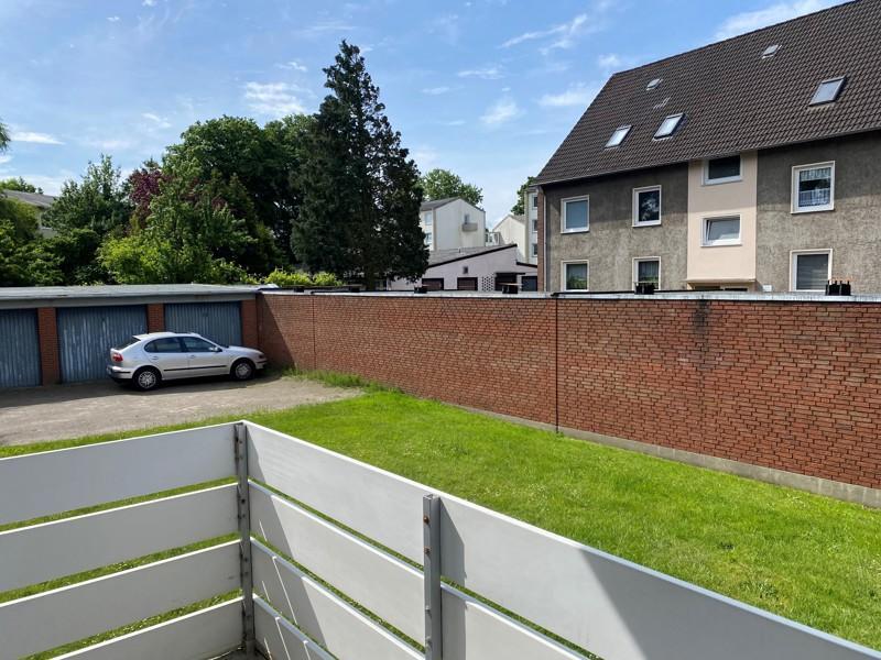 Renovierte 2-Zimmer-Wohnung mit Balkon zimmer