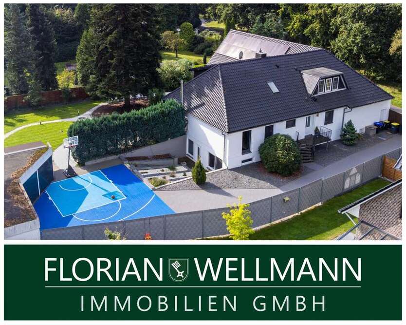 Haus zum Kaufen in Stuhr 1.295.000 € 438.47 m²
