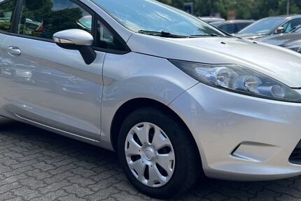 Ford Fiesta 148.000 km 3.490 € Bremen 28207