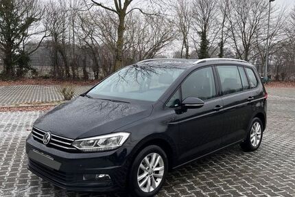 VW Touran 205.000 km 13.700 &euro; Stuhr 28816
