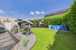 Achim - Uphusen . Modernes Einfamilienhaus mit Wintergarten & großem Garten