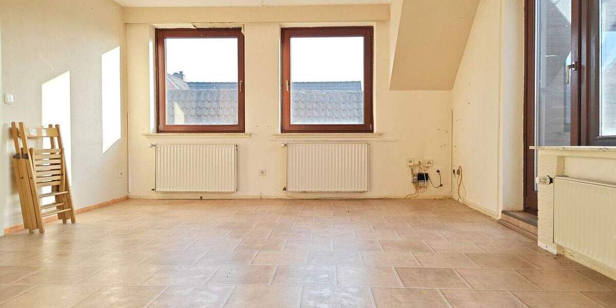Mehrfamilienhaus, Wohnhaus Bremen Burg-Grambke - 6 Zimmer, 150 m&sup2;, 295.000&euro; | Angebot:25821544