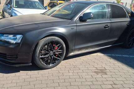 Audi A8 280.000 km 10.000 &euro; Achim 28832