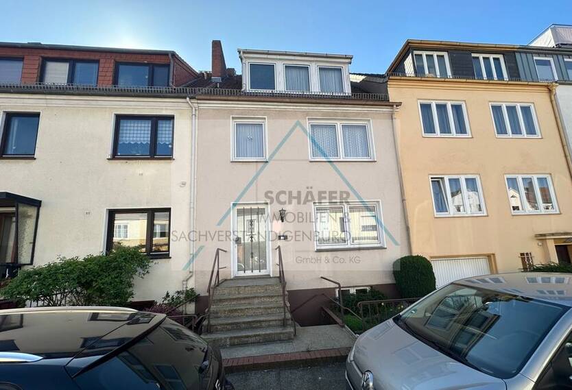 Reihenhaus mit zwei Wohneinheiten in Schwachhausen zu verkaufen 7 zimmer