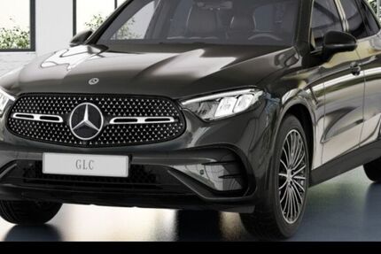 Mercedes-Benz GLC 200 9.900 km 54.990 &euro; Bremen 28329