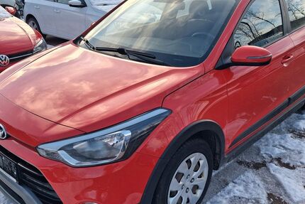 Hyundai i20 83.500 km 9.450 &euro; Hambergen 27729