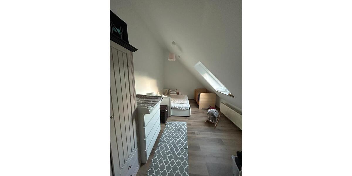 Etagenwohnung Bremen Burglesum - 4 Zimmer, 130 m&sup2;, 320.000&euro; | Angebot:26577380