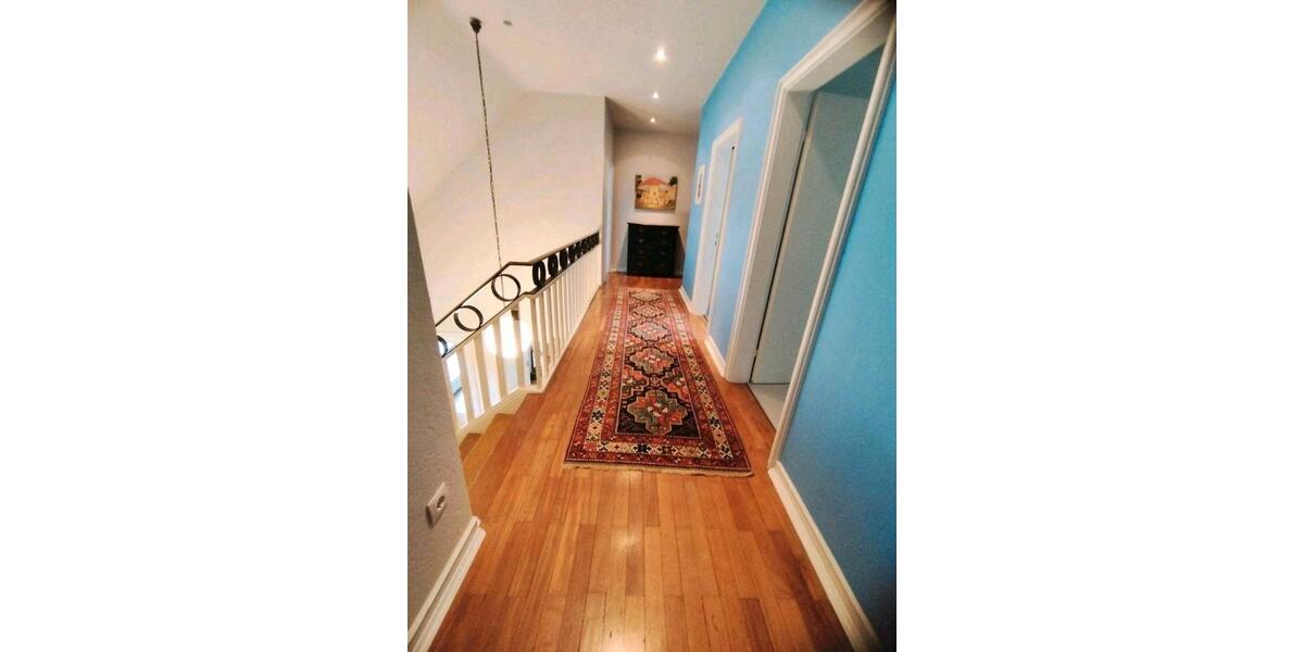 Einfamilienhaus Bremen Oberneuland - 10 Zimmer, 260 m&sup2;, 899.900&euro; | Angebot:26903832